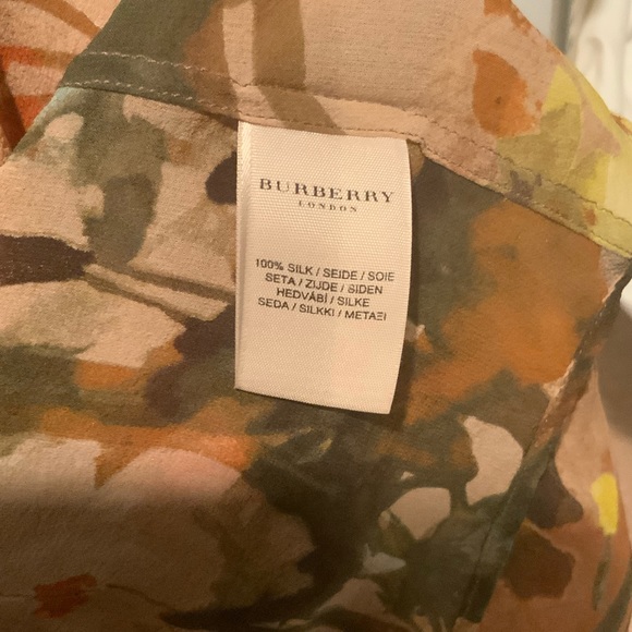 Burberry 100% Silk Blouses - Picture 5 of 8